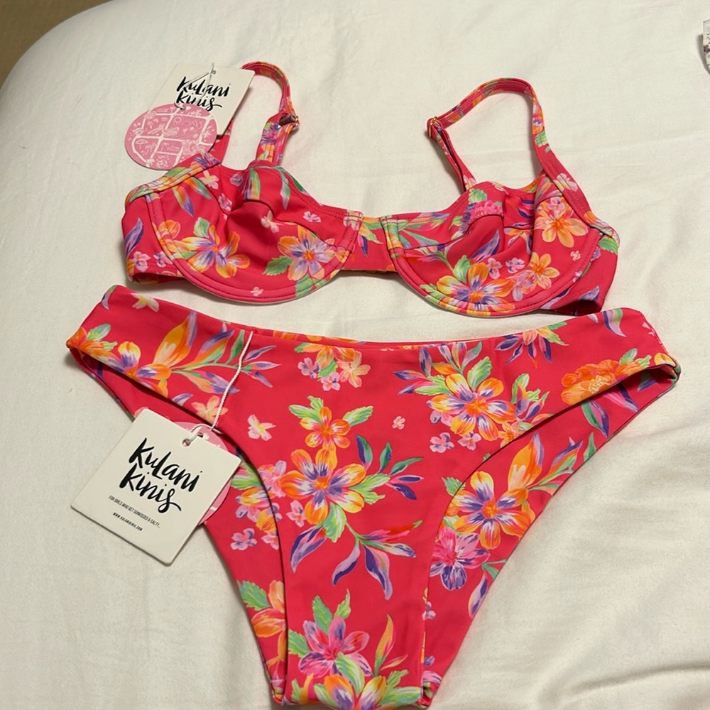 Kulani Kinis Bikini that is in perfect condition and never been worn